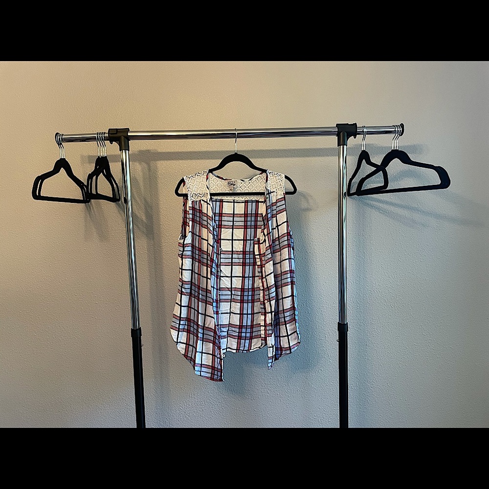 Red White & Blue Sleeveless Plaid Blouse with Lace